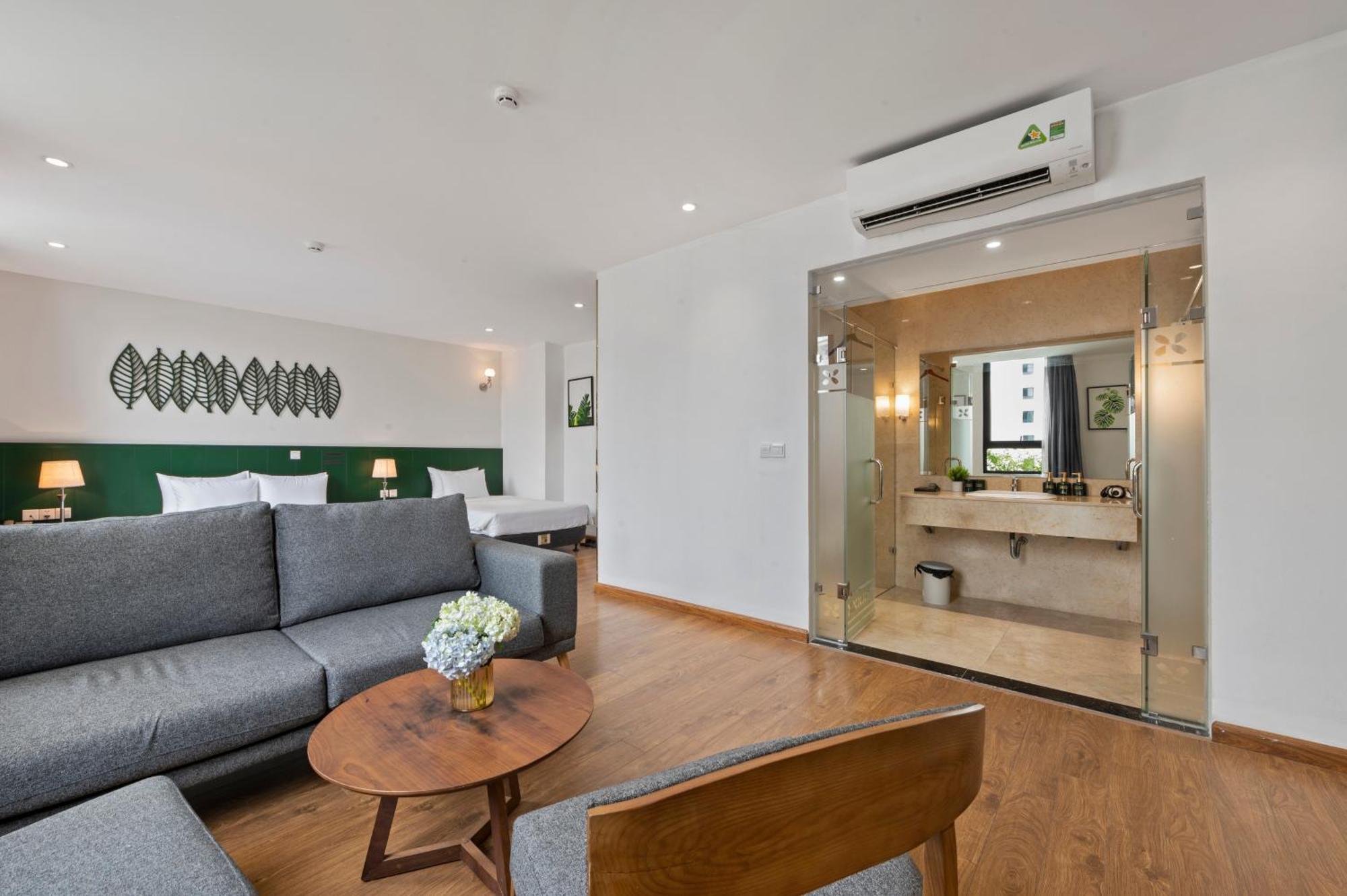 22Land Classic Suites Hanoi Room photo