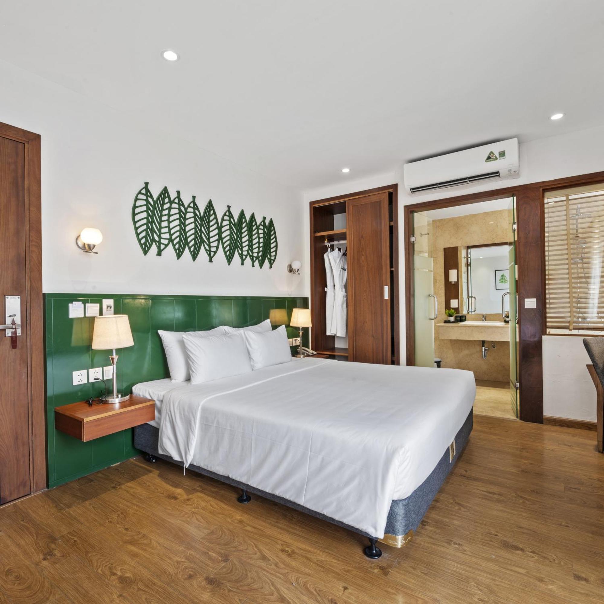 22Land Classic Suites Hanoi Room photo